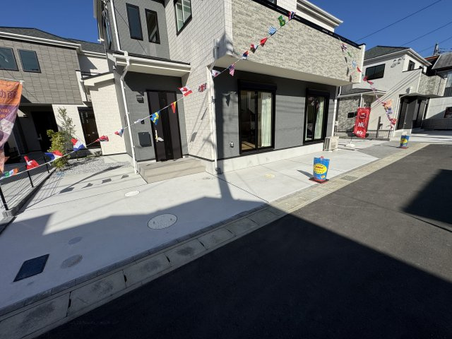 松戸市栄町８丁目新築戸建【旭町小学校：5分】の駐車場|D号棟駐車スペース・2台駐車可