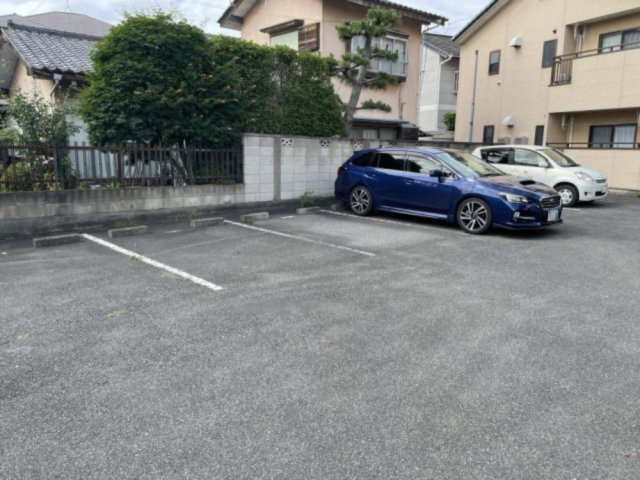 ヴィレッジ清瀬の駐車場
