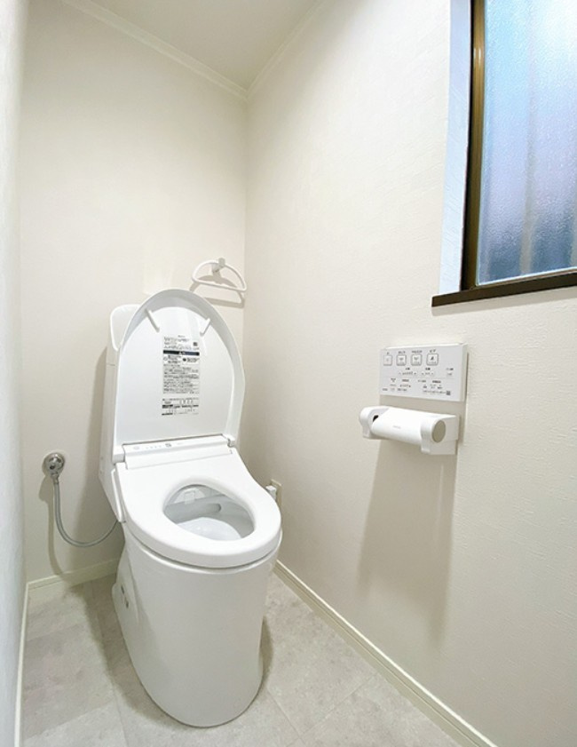 リフォーム　中古戸建　岐阜市日置江　平成8年築のトイレ