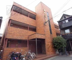 京都市伏見区深草善導寺町の一棟マンションの外観