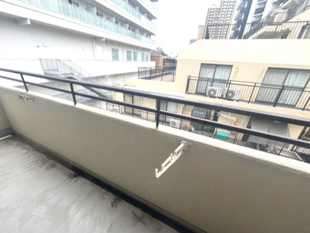 ユーロハイツ住吉のバルコニー