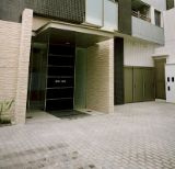 【エントランス】 | エリアM | 落ち着いたエントランスです