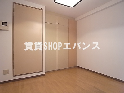 【寝室】 | ベイステート安間