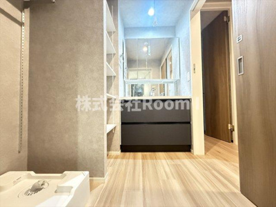 【洗面所】 | 【ペット共生・ZEHマンション】Maison de Mine Nagai Parc Est.・旭化成ヘーベルメゾンHEBEL HAUS | スペースが確保できる洗面所です