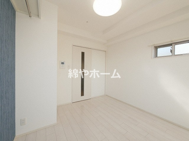 La Douceur桜川の居間・リビング|おしゃれな居間です