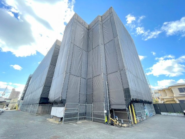 パレ上新庄の外観