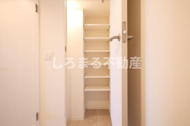 コンフォリア・リヴ南森町Ⅱのその他