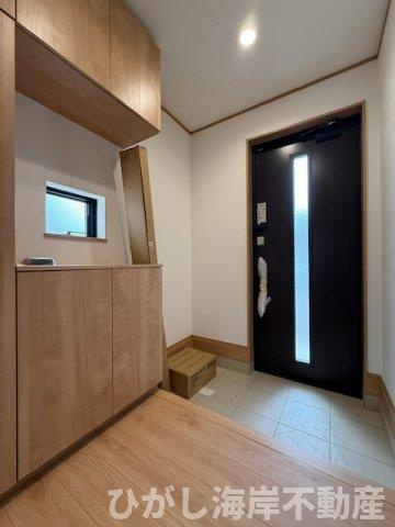 茅ヶ崎市香川5丁目　新築戸建　の玄関|11月27日撮影　玄関