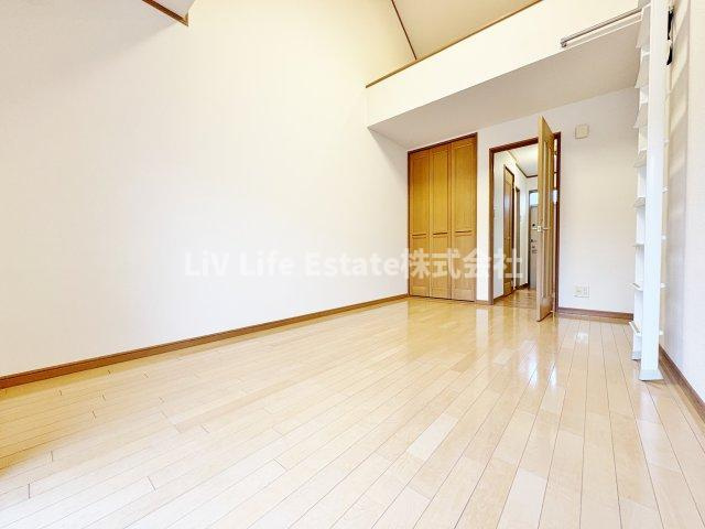 フローレンス一橋　２号館の洋室