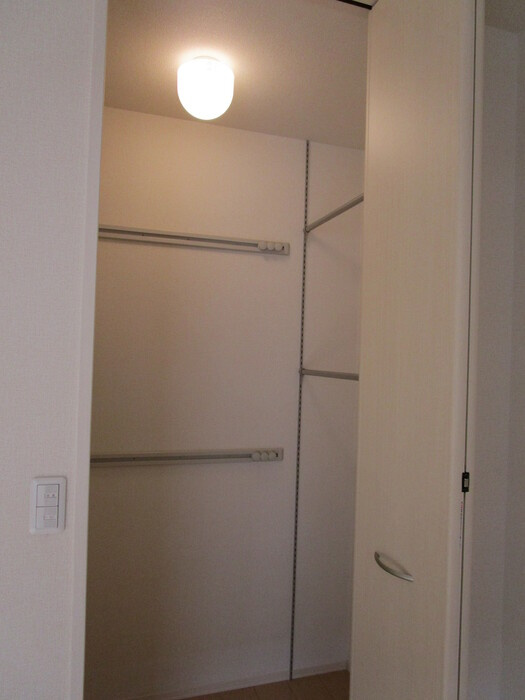 オリーヴァ東合川の収納|収納スペース豊富です☆