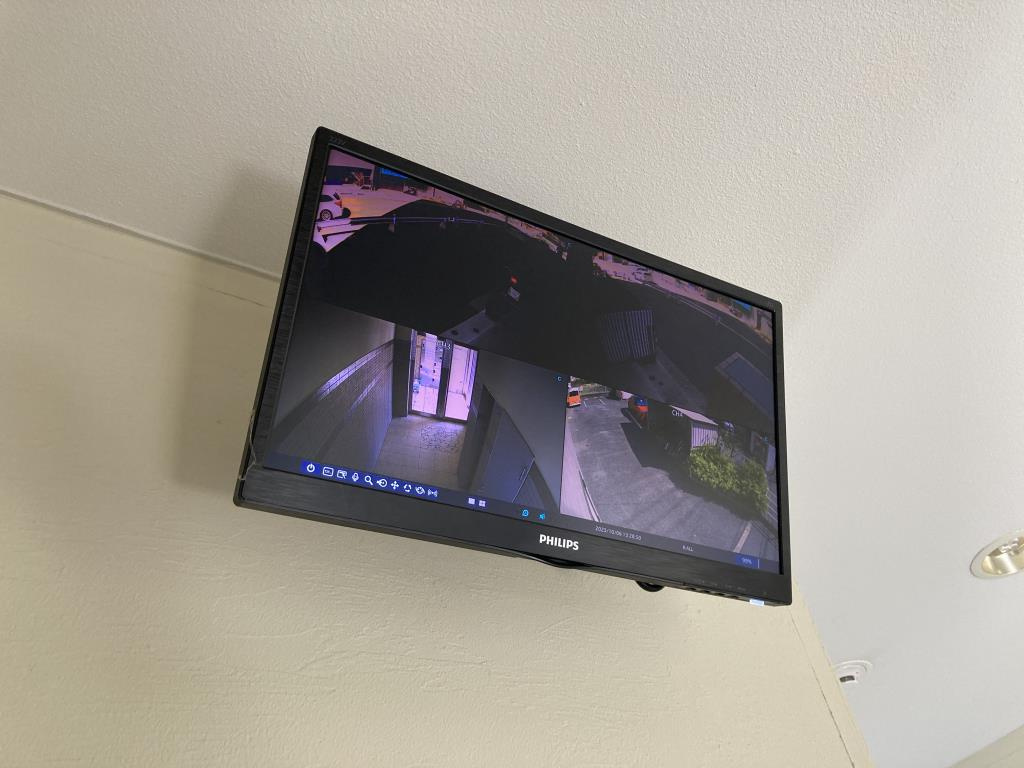 エクセレント東町のロビー|防犯カメラ付きで安心です★