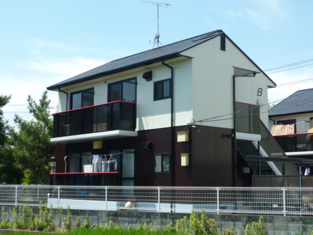 倉敷市日吉町のアパートの外観