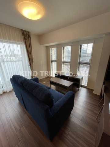 パークアクシス梅田の居間・リビング