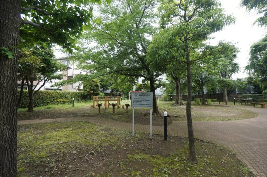 ガーデン・プレジール朝霞台の庭