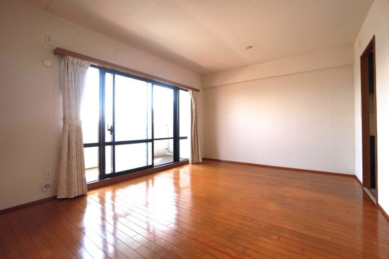 ガーデン・プレジール朝霞台の居間・リビング