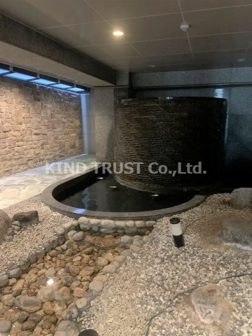 エステムコート梅田東アクアパレスのロビー|清潔なロビーです