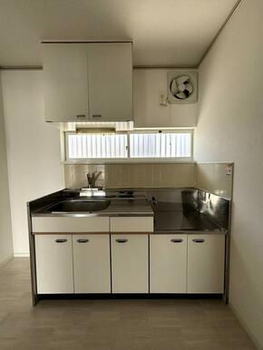 エステートピア園田のキッチン