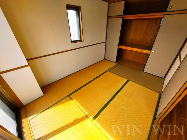 メゾンソレイユの和室