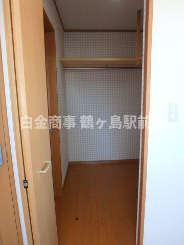 坂戸市にっさい花みず木中古戸建の収納