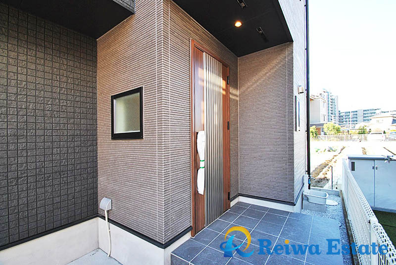 未入居戸建　茅ヶ崎市今宿の玄関