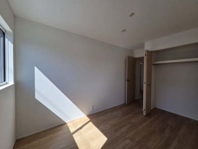 【収納】 | 小倉台２丁目　新築戸建 | 大きなクローゼットでお荷物がたくさん収納できます。
