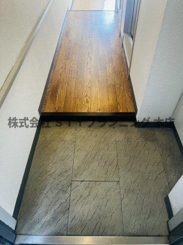 仲介手数料0円！ジョイフル本郷の玄関