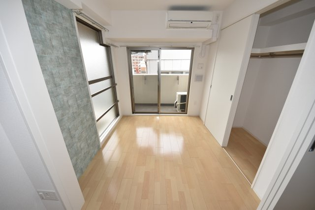 セレニテ本町ルフレの寝室