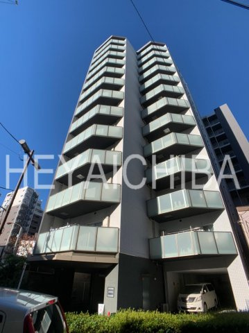 リストレジデンス浅草国際通りの外観