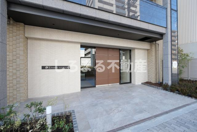 リヴェント福島のエントランス