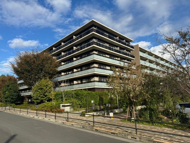 ウエリス仙川調布の森の外観|きれいな外観です