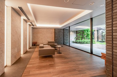 ウエリス仙川調布の森のエントランス|毎日通るエントランスはこのようになっています