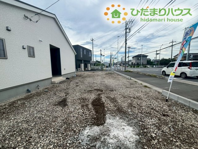 鴻巣市広田　第4　新築一戸建て　クレイドルガーデン　01の駐車場|お友達が多くても安心☆
敷地内4台分のカースペースあります！！						
