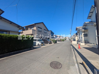 【前面道路含む現地写真】 | 磐田市高木 2期 新築一戸建て | 前面道路です