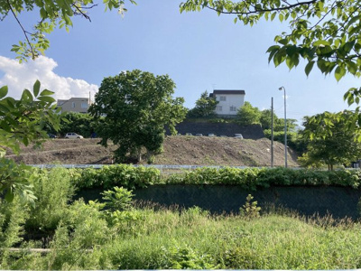 【周辺】 | 西区福井2丁目　戸建 | 河川敷から物件の様子も確認できます♪