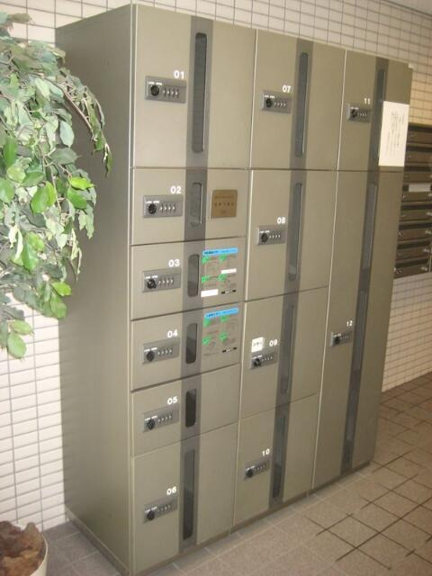 ドミール東日本橋のその他共用部分|宅配ボックス 