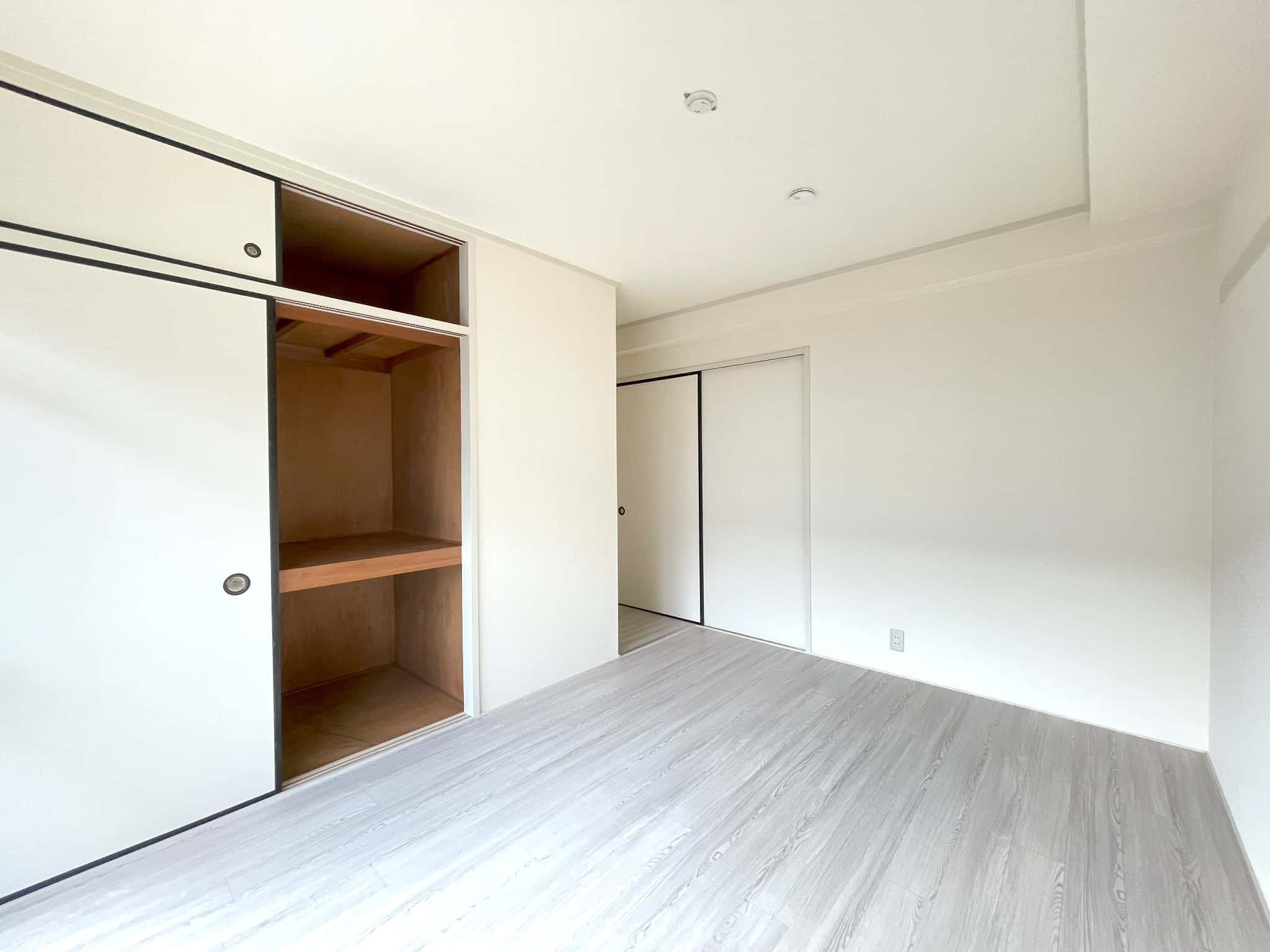 ジュネシオン・サカエの寝室