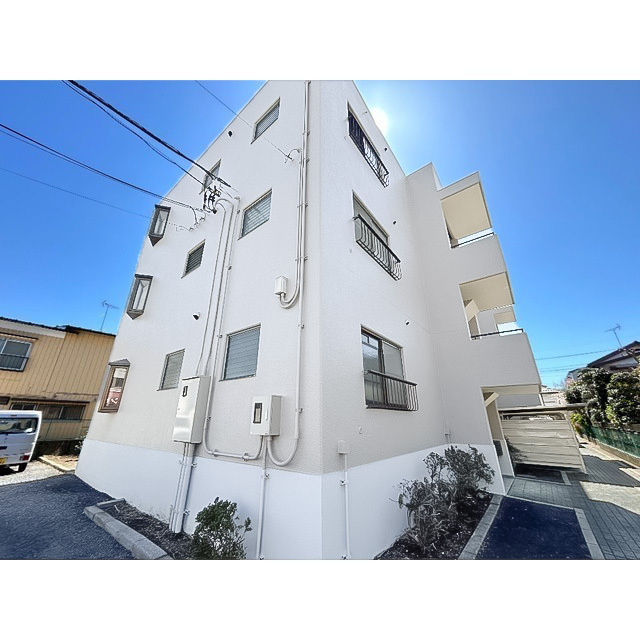 ジュネシオン・サカエの外観