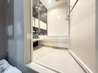 【浴室】 | 【ペット共生・ZEHマンション】Maison de Mine Nagai Parc Est.・旭化成ヘーベルメゾンHEBEL HAUS | きれいなお風呂です