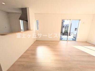 【ダイニング】 | 浜松市中央区神田町 2期 新築一戸建て 2号棟 | ダイニングです