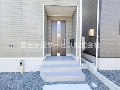 【エントランス】 | 浜松市中央区神田町 2期 新築一戸建て 2号棟 | エントランスです