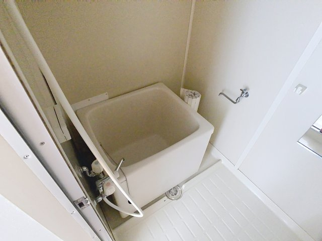 レジデンス横山の浴室
