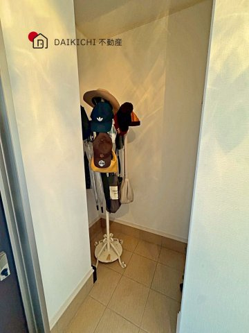 【玄関】 | 鴻巣市大間　中古戸建