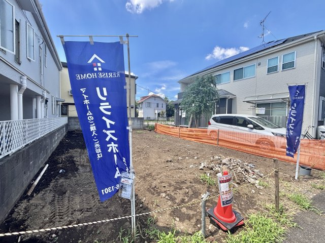 【前面道路含む現地写真】