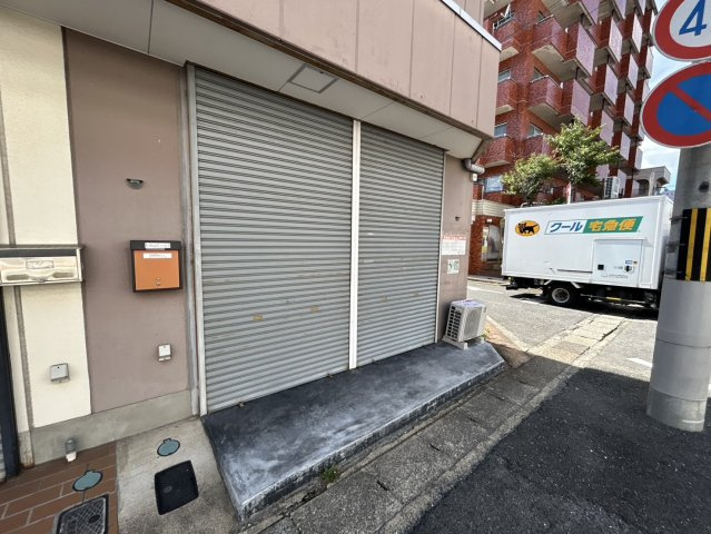 桜井市粟殿店舗