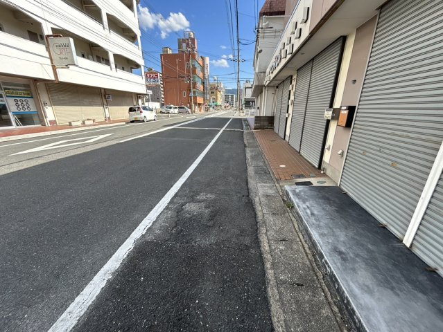 桜井市粟殿店舗