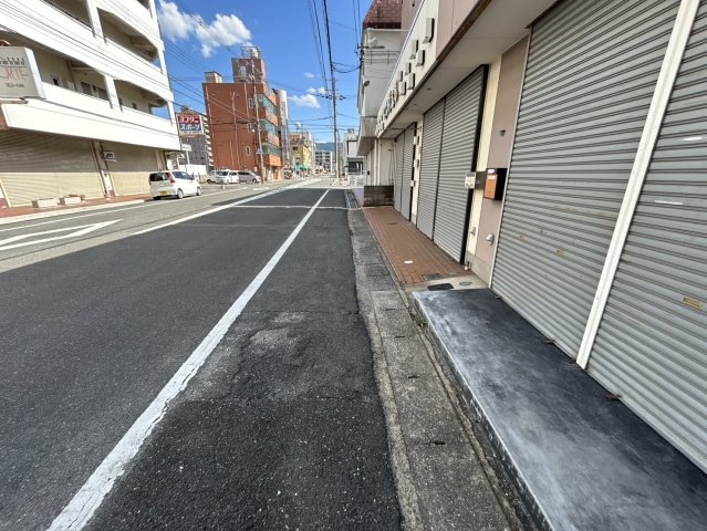 桜井市粟殿店舗