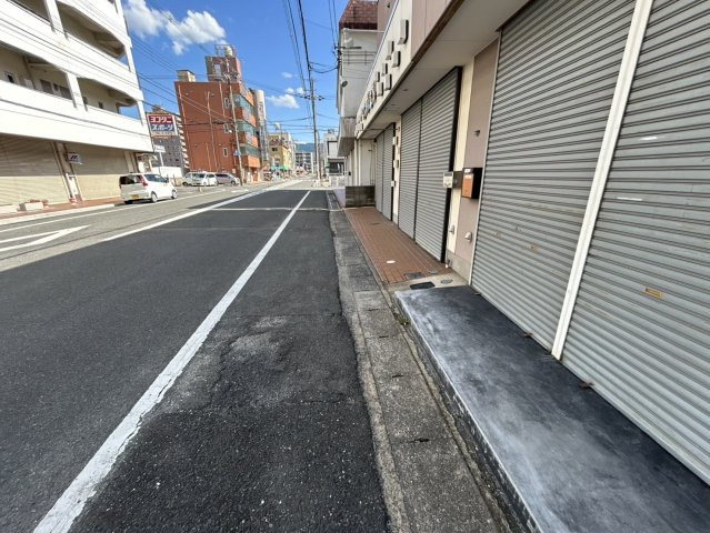 桜井市粟殿店舗