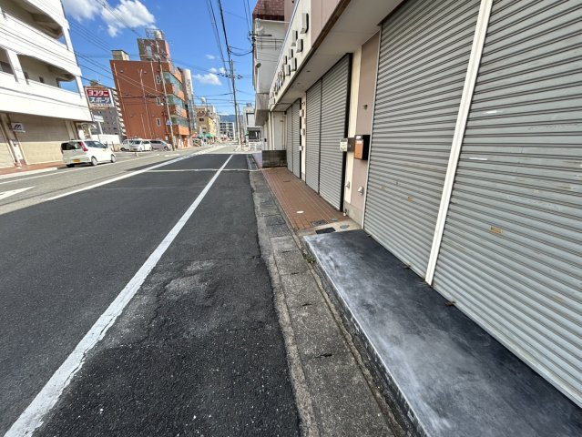 桜井市粟殿店舗