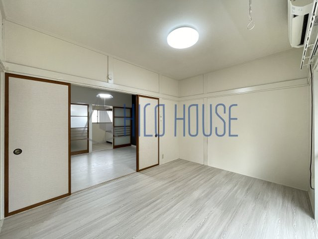 コーポフローレスの居間・リビング