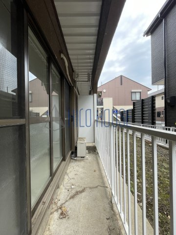 コーポフローレスのバルコニー